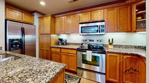 4 Kitchen with Big Refrigerator