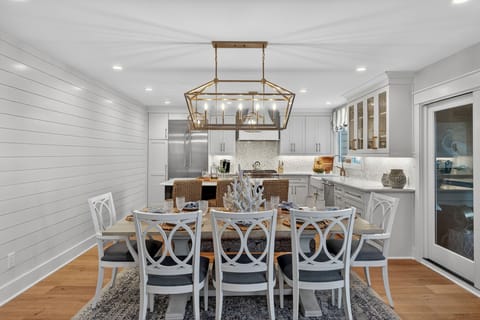 Dining table seats 8 guests