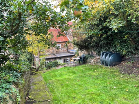 Outdoor | Jennys Cottage, Osmotherley, near Brompton