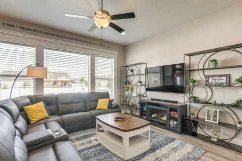 Iona Vacation Rental | 5BR | 3BA | 2,734 Sq Ft | Stairs Required