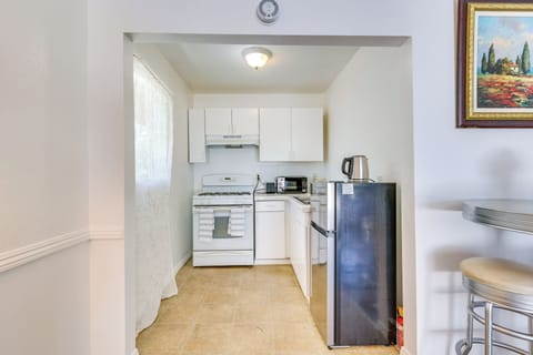 Kitchen | Drip Coffee Maker | Toaster