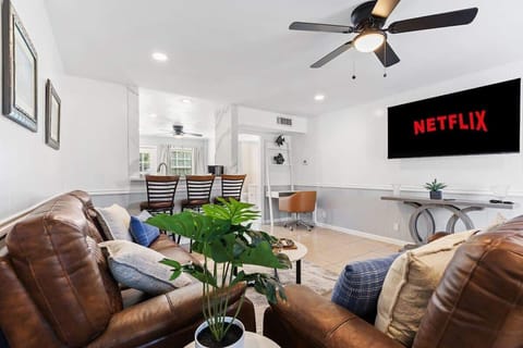 2. Living Room: Stretch out on plush sofas and stream your favorites on the big-screen TV in this comfortable temporary furnished housing in Temple TX.