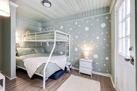 Quiet Savannah Retreat – 10 Minutes to Downtown House in Port Wentworth