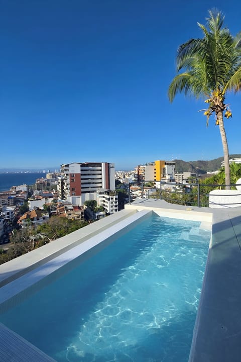 Scenic Pool