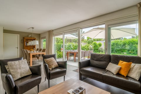 House | Living room
