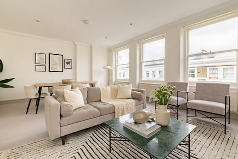 Apartment | Living area