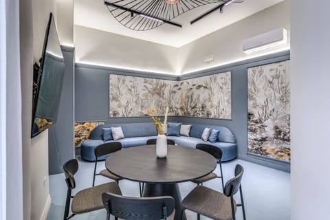 Apartment, Balcony, Partial Sea View | Living area