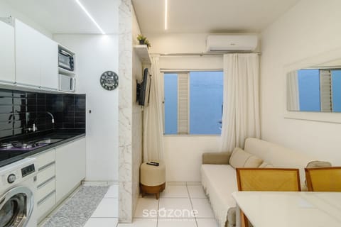Basic Apartment | Interior