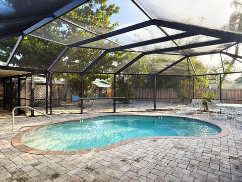 Englewood Escape – Pet Friendly + Heated Pool (5165)