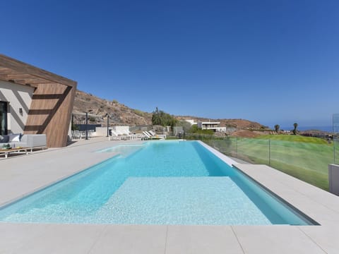 Holiday Home Swimming Pool