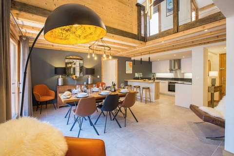 Open plan dining area