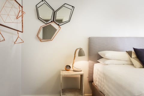 Apartment | 2 bedrooms, laptop workspace, iron/ironing board