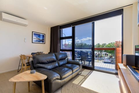 Apartment | Living room