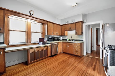 Great for preparing meals during your stay.