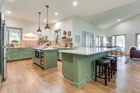 Kitchen | Cooking Basics | Wine Cooler | Keurig & Drip Coffee Makers