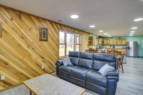 Main Living Area | TV | 1st Floor