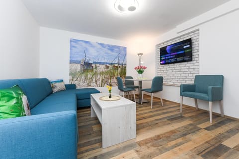 Apartment | Living area