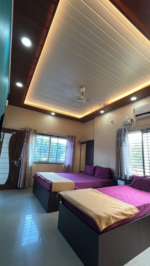 Deluxe Triple Room, City View | Free WiFi