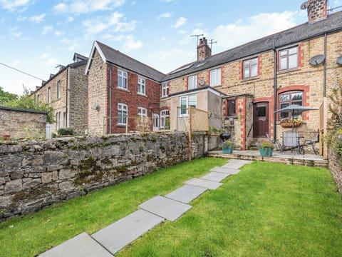 Exterior | Vera&rsquo;s Cottage, Edale, near Castleton