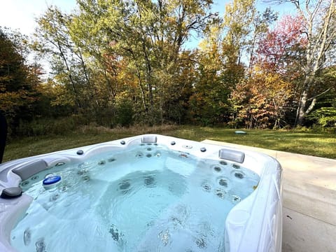 New 6 person hot tub.