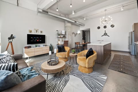 Sun-filled living space with seating for the crew