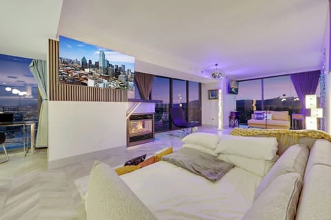 Pull out sofa bed
