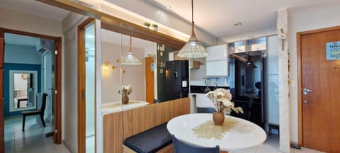 Basic Apartment | Living area