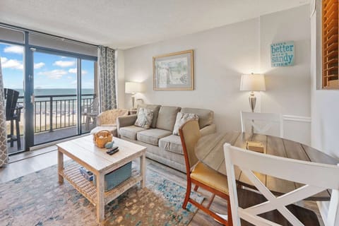 Bright Living Space with Ocean Views 🌊
