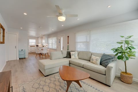 Welcome to our Modern 2BR in Point Loma!