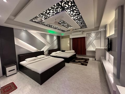 Deluxe Quadruple Room | Free WiFi