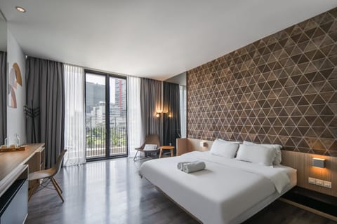 Premium Room | Free WiFi, bed sheets