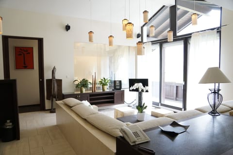 Studio Suite | Soundproofing, free WiFi, bed sheets