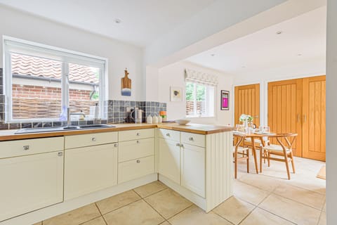 kitchen with breakfast area