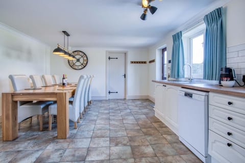 Microwave, oven, highchair