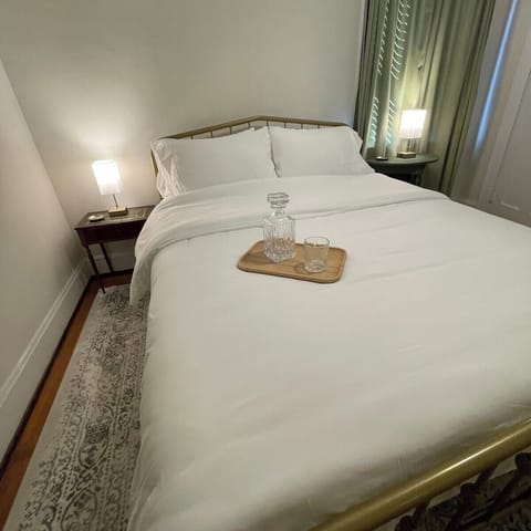 Queen Bed