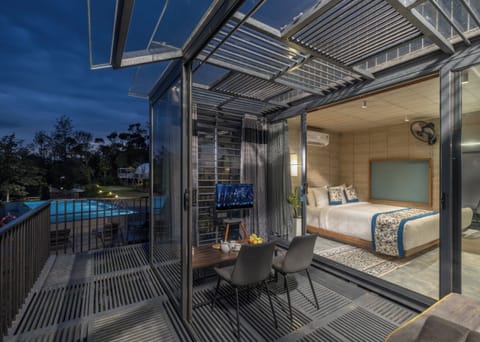 Container Home | Free WiFi