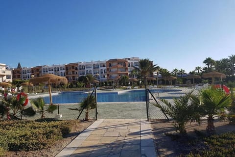 Holiday Home Swimming Pool