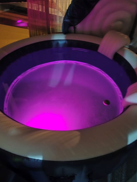 Indoor spa tub