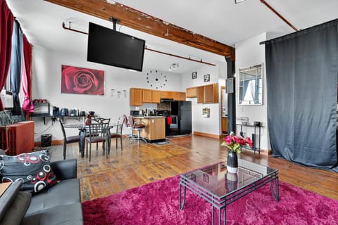 Furniture, Indoors, Living Room, Home Decor, Floor