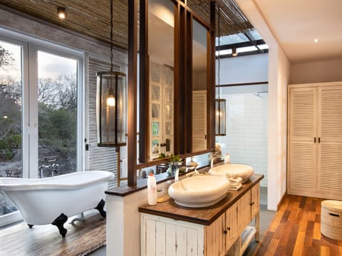 Ocean Front Mangrove Villa ( free watersport and trekking) | Bathroom | Separate tub and shower, eco-friendly toiletries, hair dryer, bathrobes