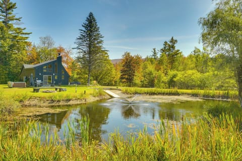 Pond View | Community Tennis Courts | Ski Shuttle Access