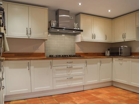 Kitchen | Queens Manor, Kingsthorpe, near Northampton