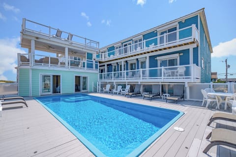 Virginia Beach Vacation Rental | 12BR | 11.5BA | Steps Required | 8,500 Sq Ft