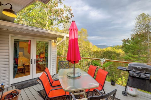Asheville Vacation Rental | 2BR | 2BA | 2,050 Sq Ft | Step-Free Entry
