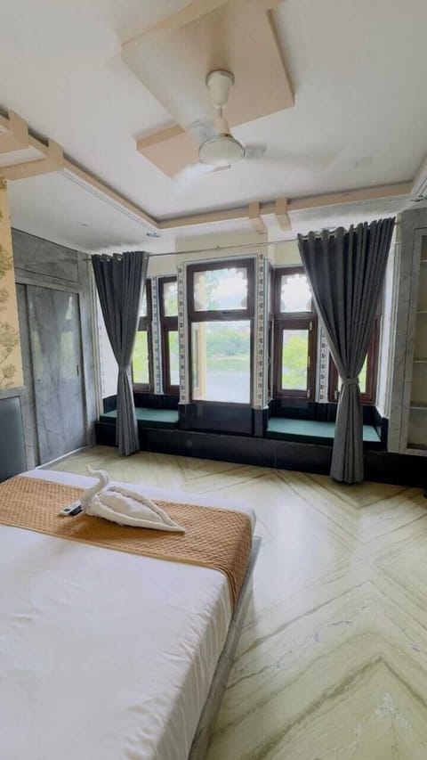 Comfort Double Room | WiFi (free)