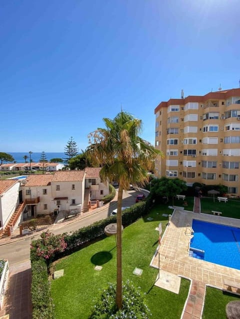 Holiday Home Swimming Pool