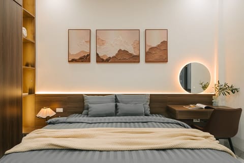 Economy Double Room, 1 King Bed, Terrace | Frette Italian sheets, premium bedding, down comforters