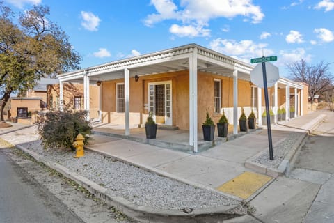 Historic Property On Johnson Street