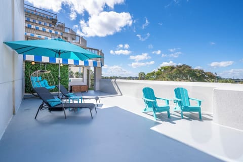 Enjoy breathtaking lake views from your private terrace with Volcano Bay view