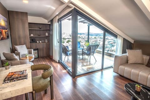 Suite, Terrace | Terrace/patio